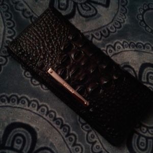Brahmin wallet